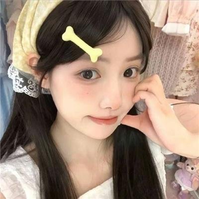 裸女怀春
